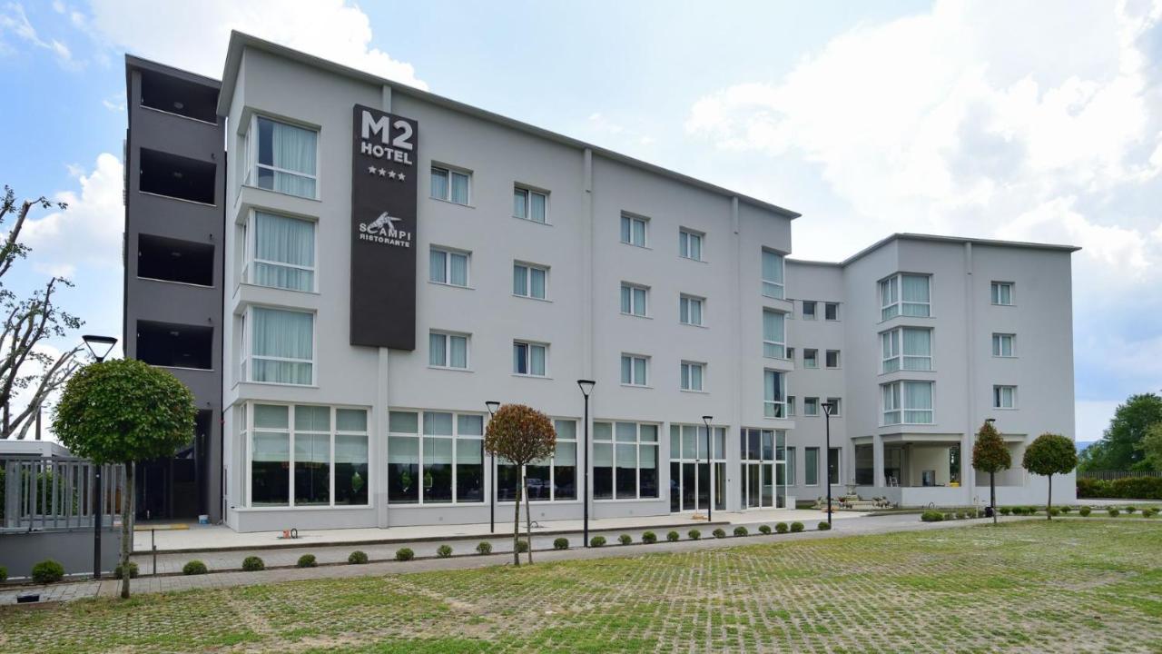 M2 Hotel Campi Bisenzio Exterior foto